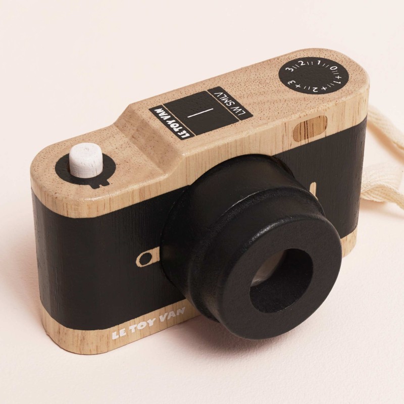 Drewniany aparat fotograficzny retro z kalejdoskopem zabawka Le Toy Van