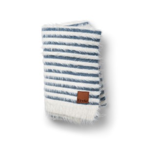 Kocyk Furry Knit Berry Blue Elodie Details