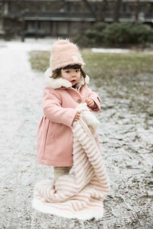 Kocyk Furry Knit Faded Rose Elodie Details