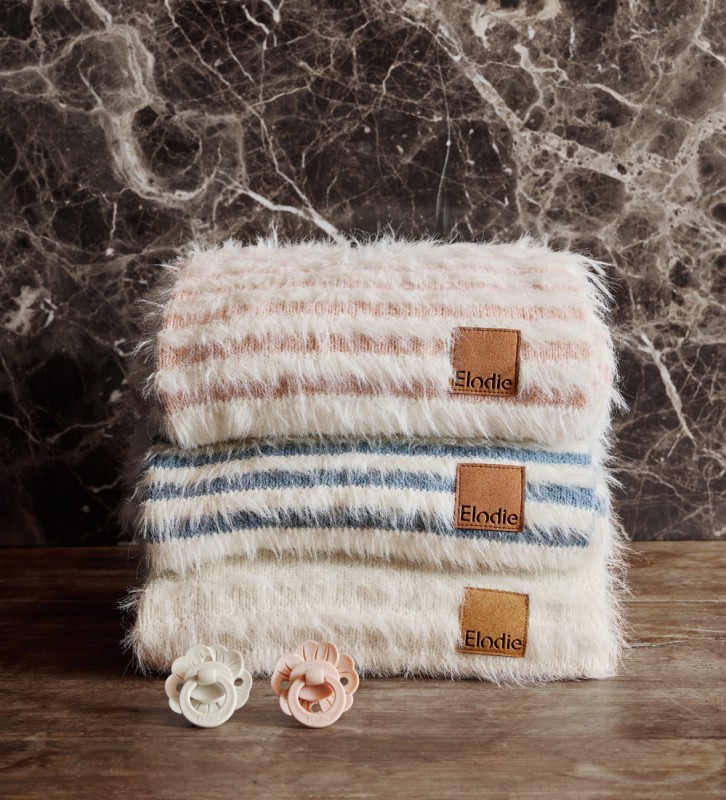 Kocyk Furry Knit Vanilla White Elodie Details