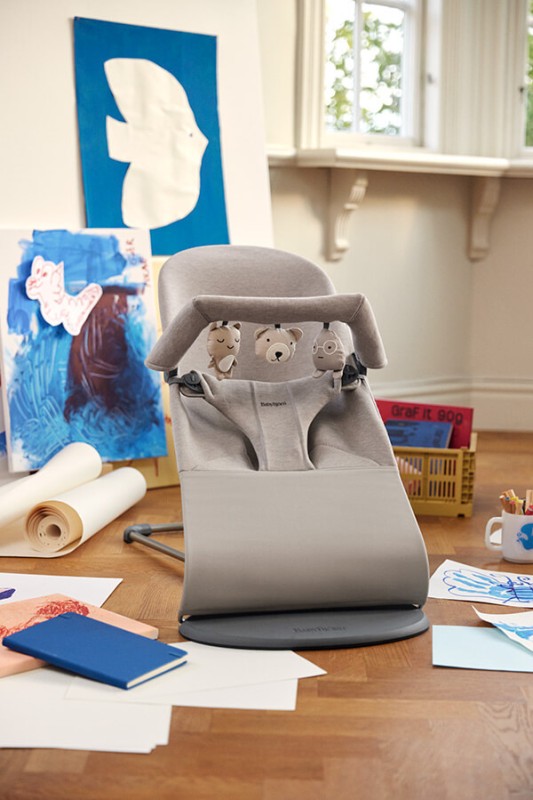 Leżaczek BLISS 3D Jersey Piaskowoszary BABYBJORN
