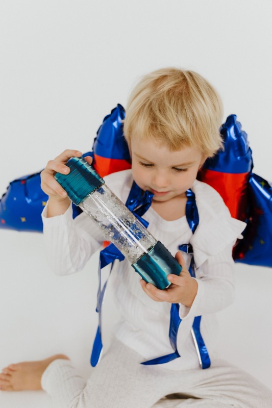 Butelka sensoryczna DIY Galaxy Galaktyka Jellystone Designs