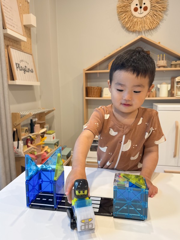 Klocki Magnetyczne Police Patrol 20 el. MAGNA-TILES