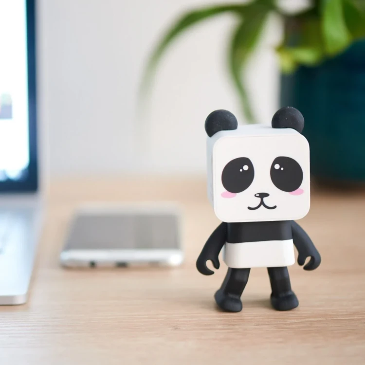 Tanczacy-glosnik-Panda_5B95465D_1200.webp
