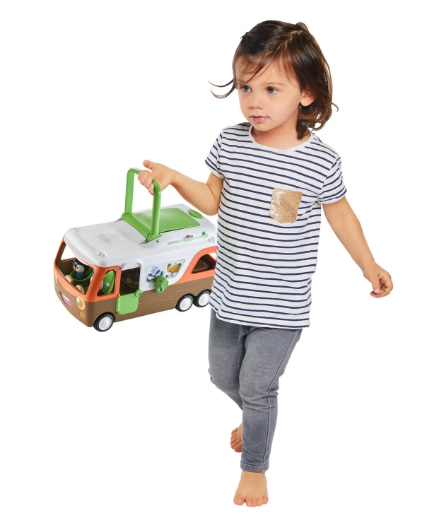 700213 - The camper van - child-medium.jpg