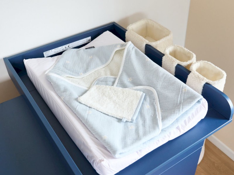 Podwieszane pojemniki uniwersalne - zestaw 3 szt. Teddy Off-White Childhome