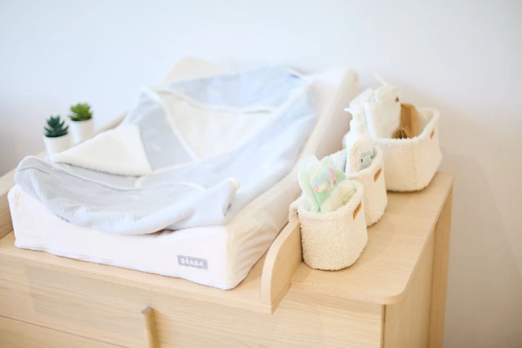 Podwieszane pojemniki uniwersalne - zestaw 3 szt. Teddy Off-White Childhome