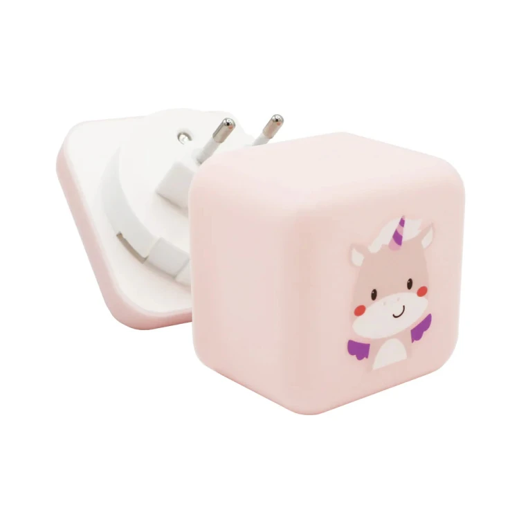 przenosna-lampka-nocna-cube-b-swiecaca-kostka-jednorozec-lily_25655_01.jpg