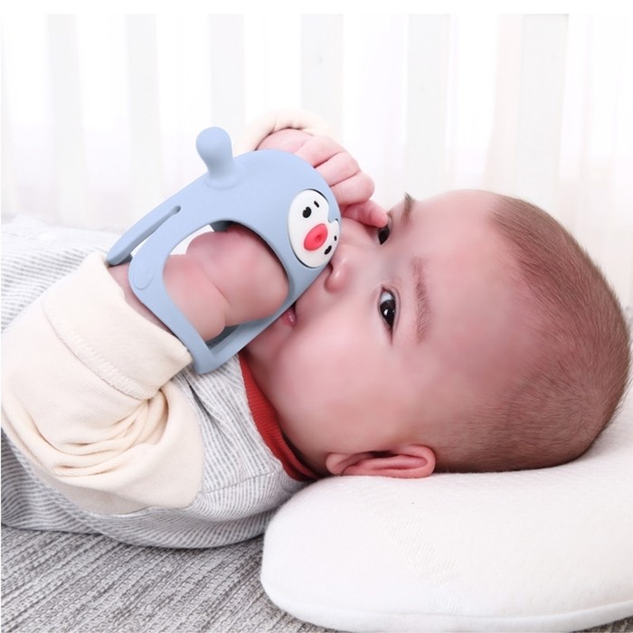 Gryzak Silikonowy Pingwin Buddy Light Blue Smily Mia