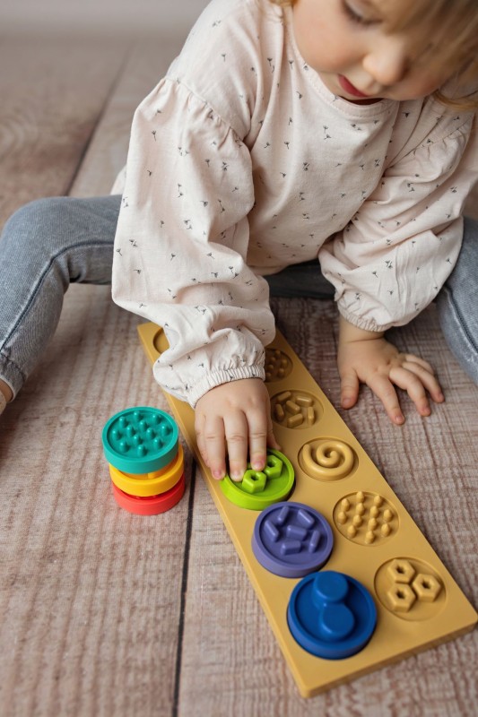 Puzzle sensoryczne kółeczka XL Mom's Care