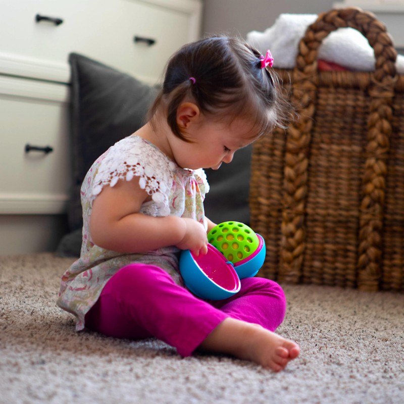 Kula Matrioszka OombeeBall Fat Brain Toys