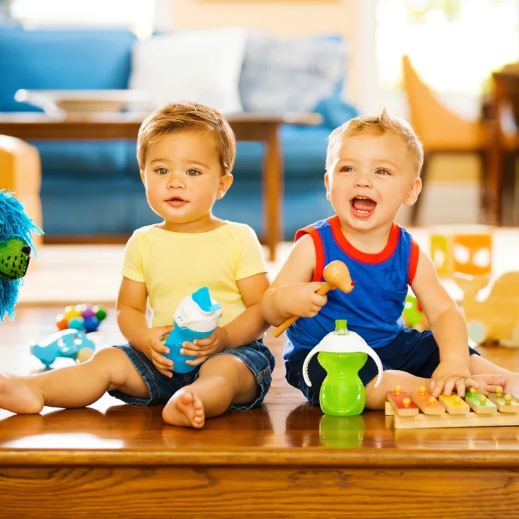 pol_pl_Munchkin-Kubek-treningowy-z-ustnikiem-odpornym-na-gryzienie-zielony-237-ml-1317_2.webp