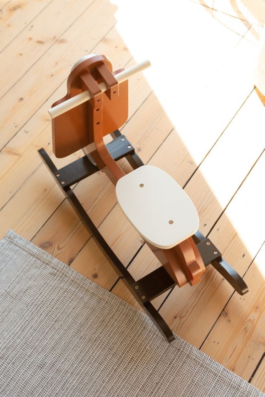 Bujak na biegunach skuter Rust Childhome
