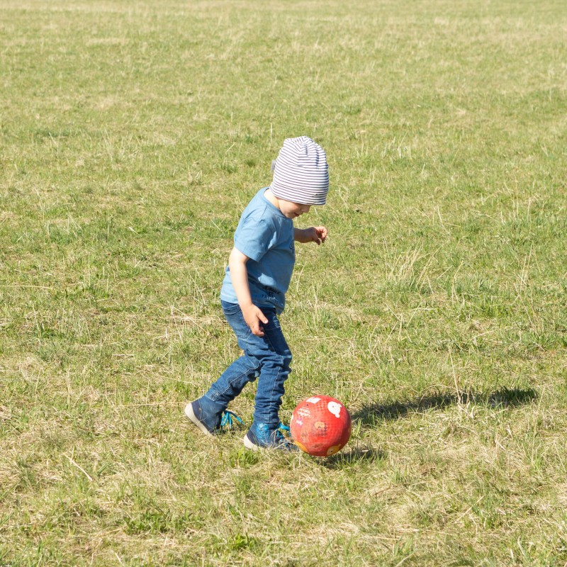 Gumowa piłka do zabawy Misie 17 cm zabawka rozwojowa dla dzieci sigikid
