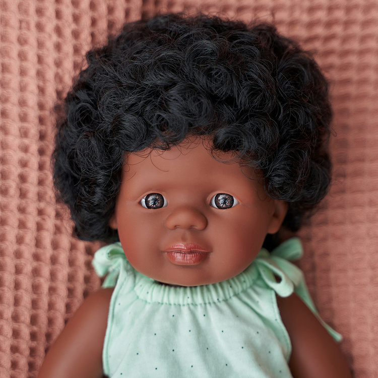 pol_pl_Lalka-dziewczynka-Afroamerykanka-38cm-Miniland-Doll-309_1.jpg