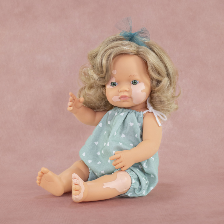 pol_pl_Lalka-dziewczynka-Europejka-38-cm-Ciemny-Blond-Bielactwo-Miniland-My-Friends-Me-870_9.jpg