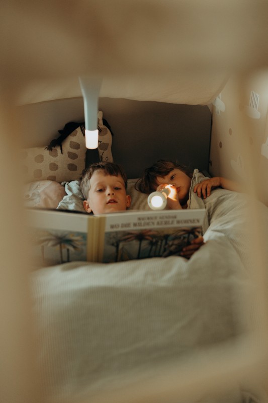 Latarka wielofunkcyjna dla dzieci niebieska Kidyflashlight Kidywolf