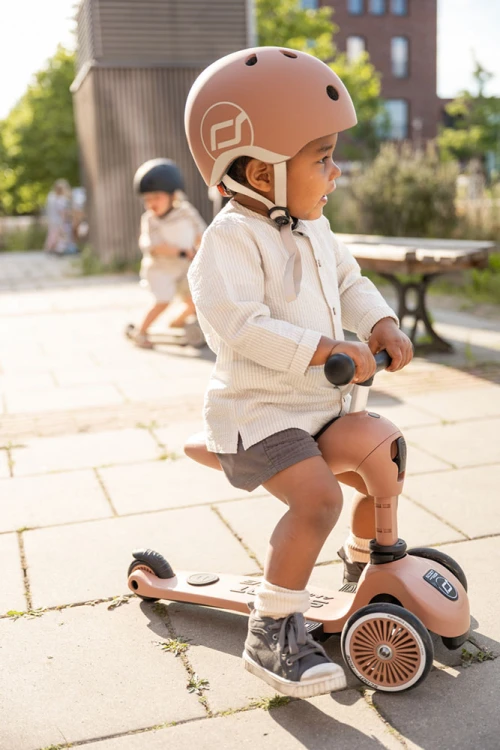 pol_pl_SCOOTANDRIDE-Highwaykick-1-Push-and-Go-2w1-Jezdzik-i-hulajnoga-z-raczka-do-prowadzenia-1-5-lat-Mocha-13656_24.jpg