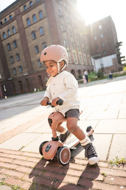pol_pl_SCOOTANDRIDE-Highwaykick-1-Push-and-Go-2w1-Jezdzik-i-hulajnoga-z-raczka-do-prowadzenia-1-5-lat-Mocha-13656_25.jpg