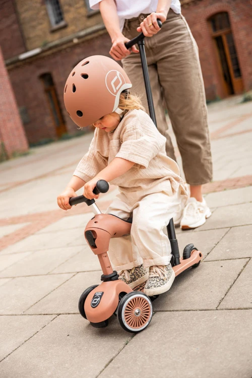 pol_pl_SCOOTANDRIDE-Highwaykick-1-Push-and-Go-2w1-Jezdzik-i-hulajnoga-z-raczka-do-prowadzenia-1-5-lat-Mocha-13656_33.jpg