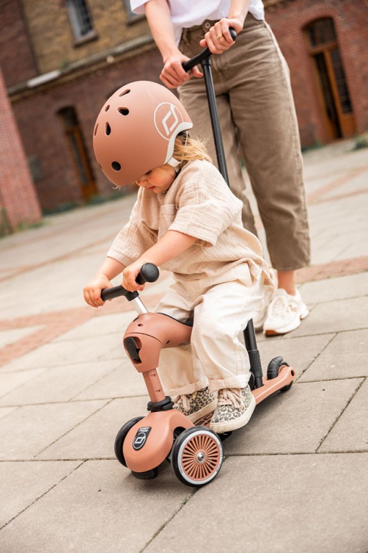 Scoot and Ride Highwaykick 1 Push and Go 2w1 Jeździk i hulajnoga z rączką do prowadzenia 1-5 lat Mocha SCOOTANDRIDE