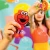 pol_pl_Glo-Pals-Postac-do-kapieli-Elmo-zestaw-z-dwiema-kostkami-sensorycznymi-swiecacymi-w-wodzie-36_1.webp