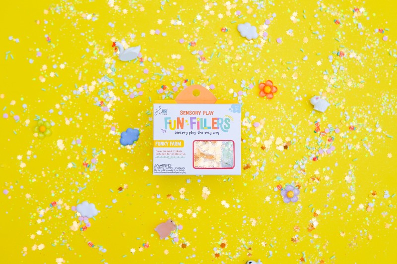Wkład figurki brokaty do słoików zabaw sensorycznych FARMA Fun Fillers Glo Pals