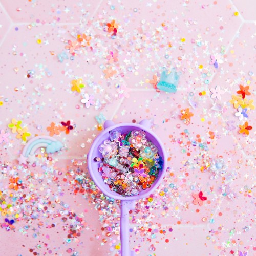 pol_pl_Glo-Pals-CASE-FAIRY-Fun-Fillers-Wklad-figurki-brokaty-do-sloikow-zabaw-sensorycznych-416_6.jpg