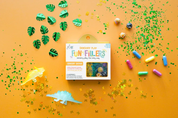 pol_pl_Glo-Pals-SAFARI-CASE-Fun-Fillers-Wklad-figurki-brokaty-do-sloikow-zabaw-sensorycznych-419_6.jpg